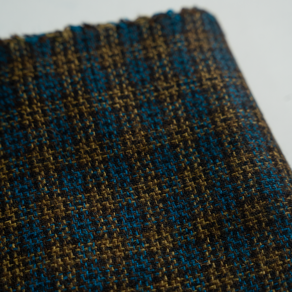 Blue prince of walls Tweed